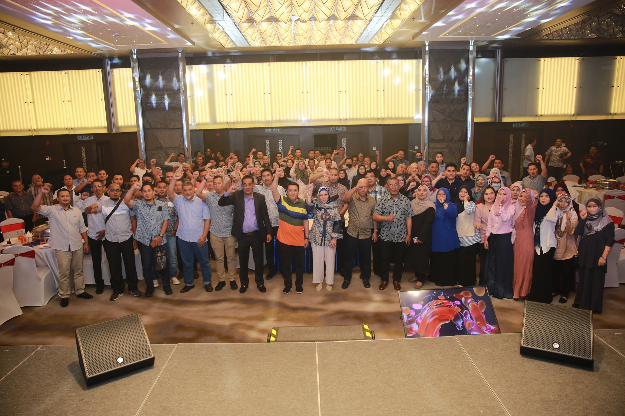 290196975_376642781230893_2993654609072826173_n