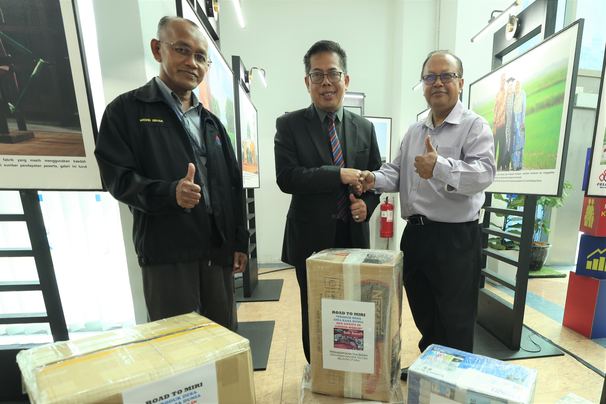 307949089_451426280419209_6318995674865459686_n