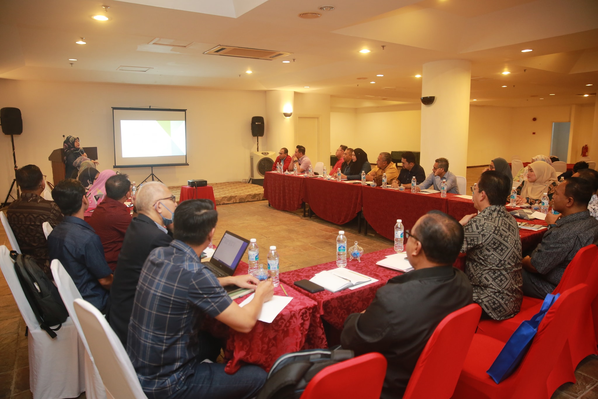 320779025_1165550947435606_4162912738430029836_n