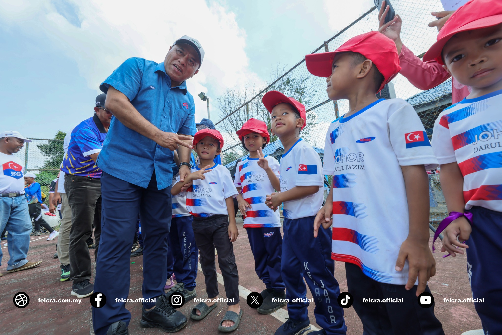 468302885_122141245778341114_9154984989669977607_n