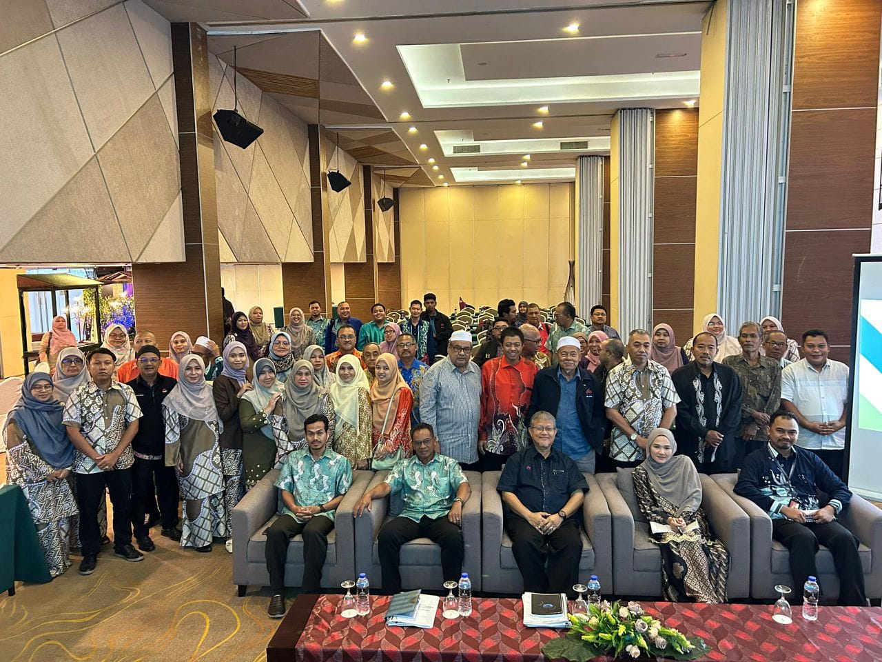 468667221_1009169121251810_5273903326848900258_n