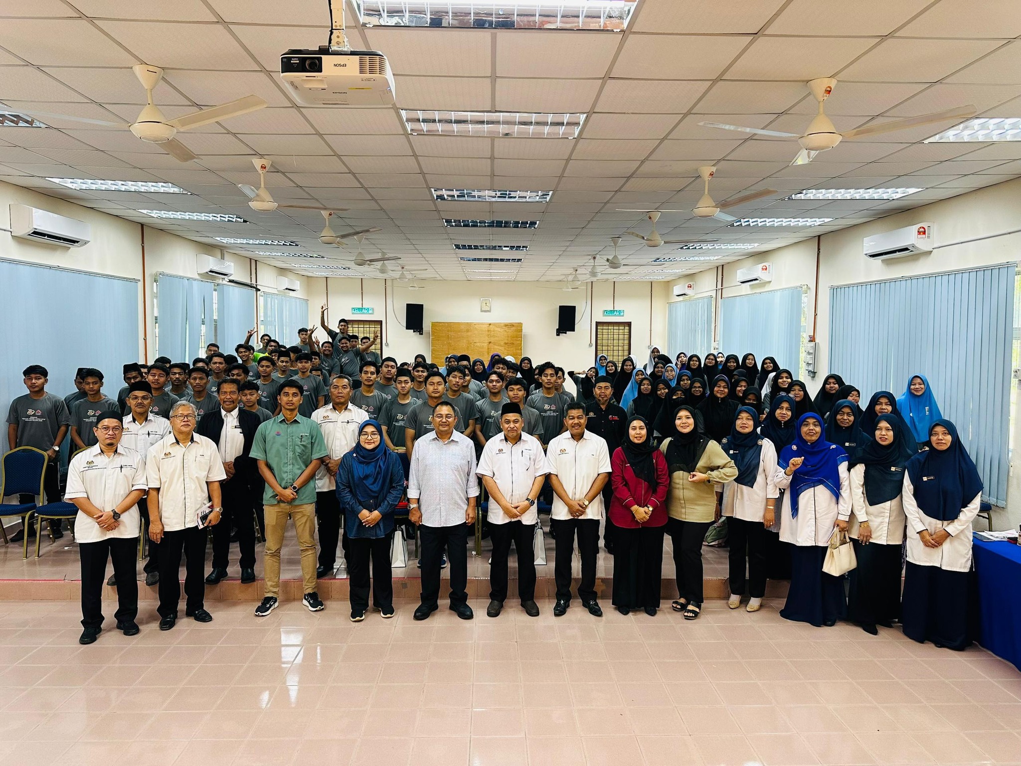 558675229_122230333232136912_1730932292406745269_n