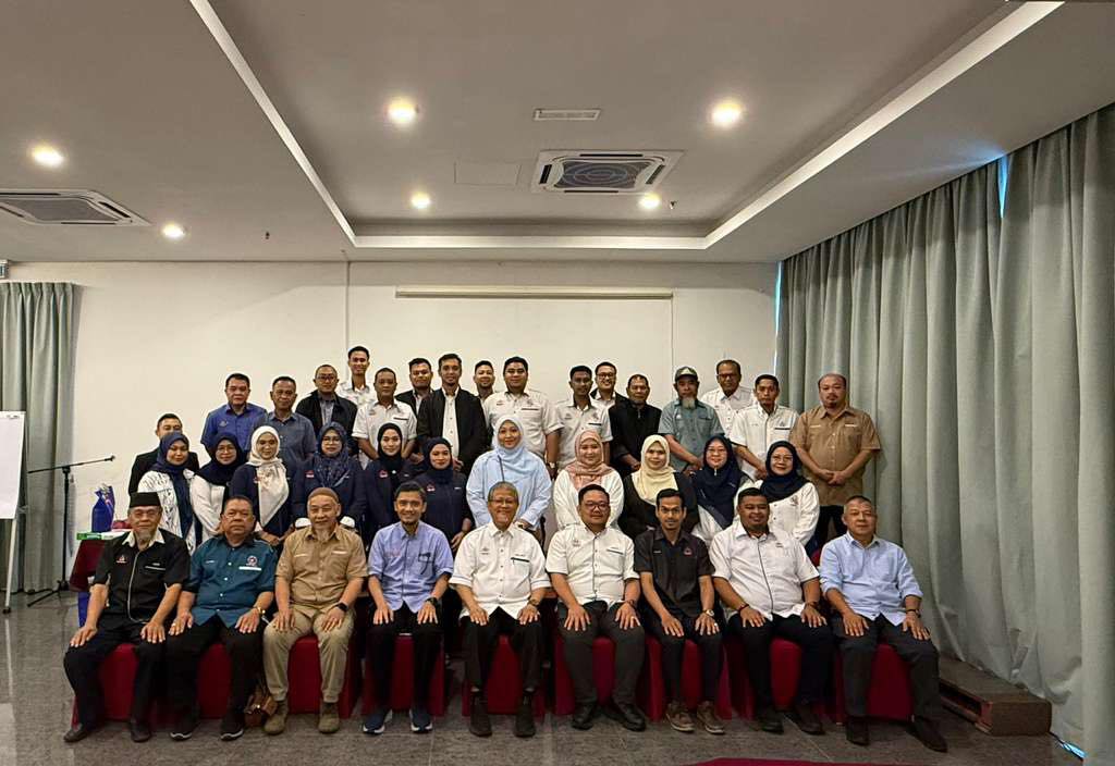 565937907_858880266801115_8329000055693981806_n